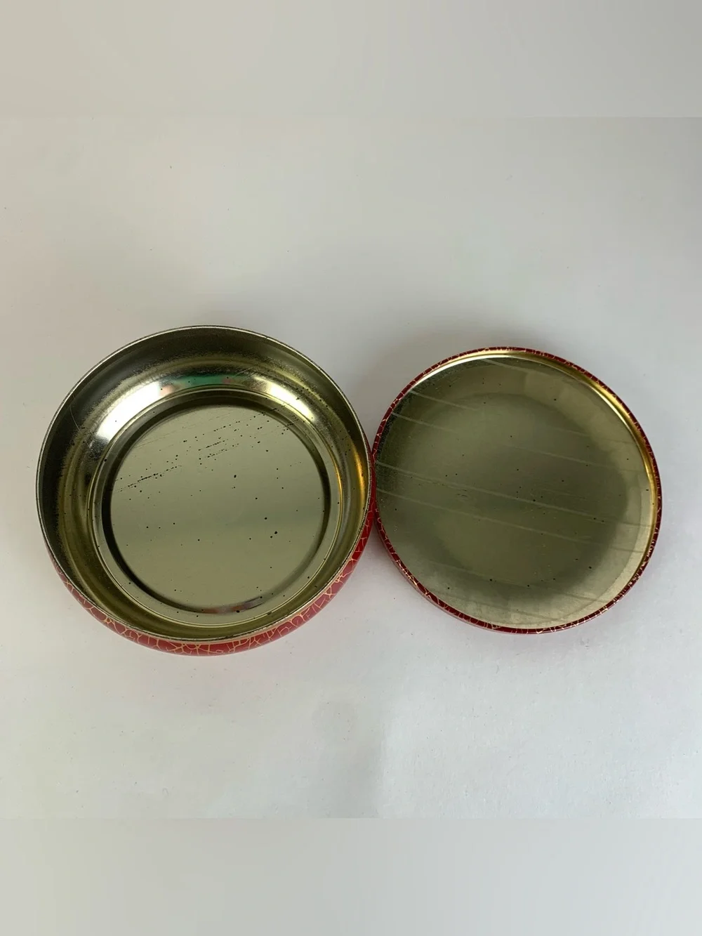 Vintage Daher Decorated Ware England Floral Round Tin Metal Container Red Gold